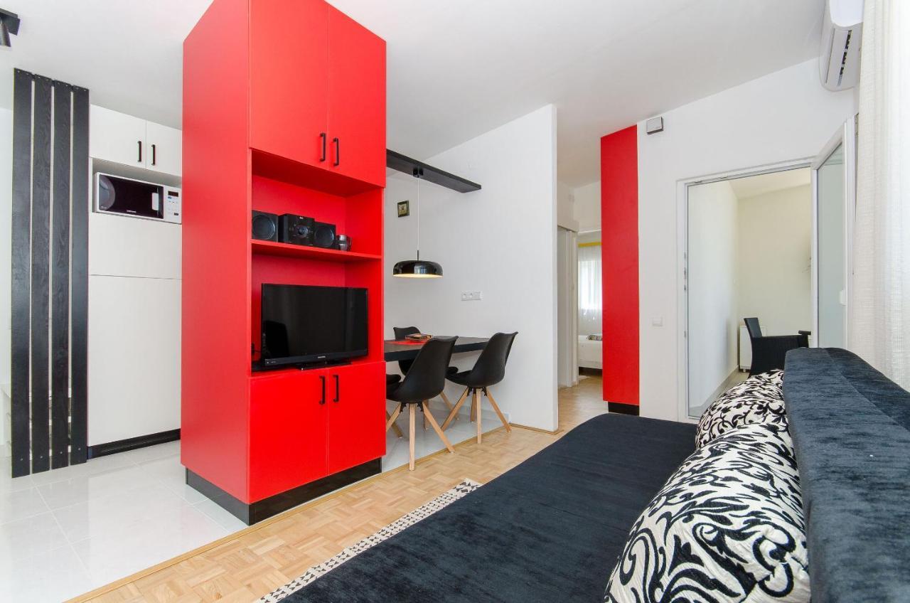 Apartment Sreta Omiš Dış mekan fotoğraf