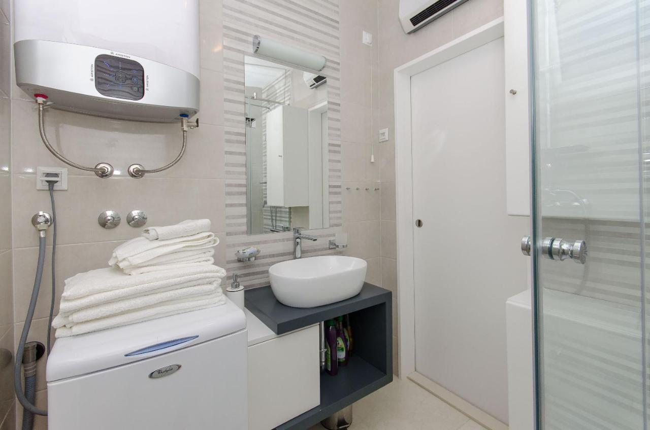 Apartment Sreta Omiš Dış mekan fotoğraf