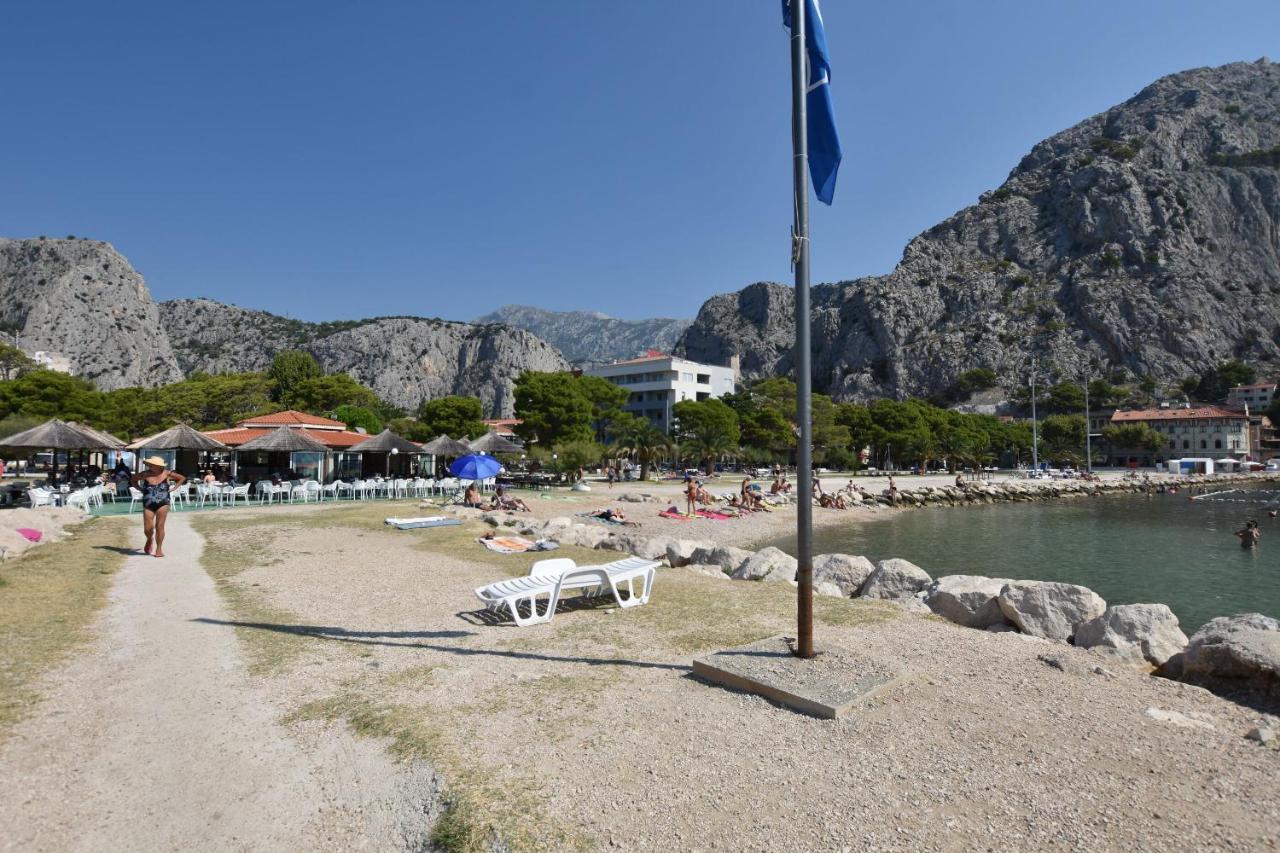 Apartment Sreta Omiš Dış mekan fotoğraf